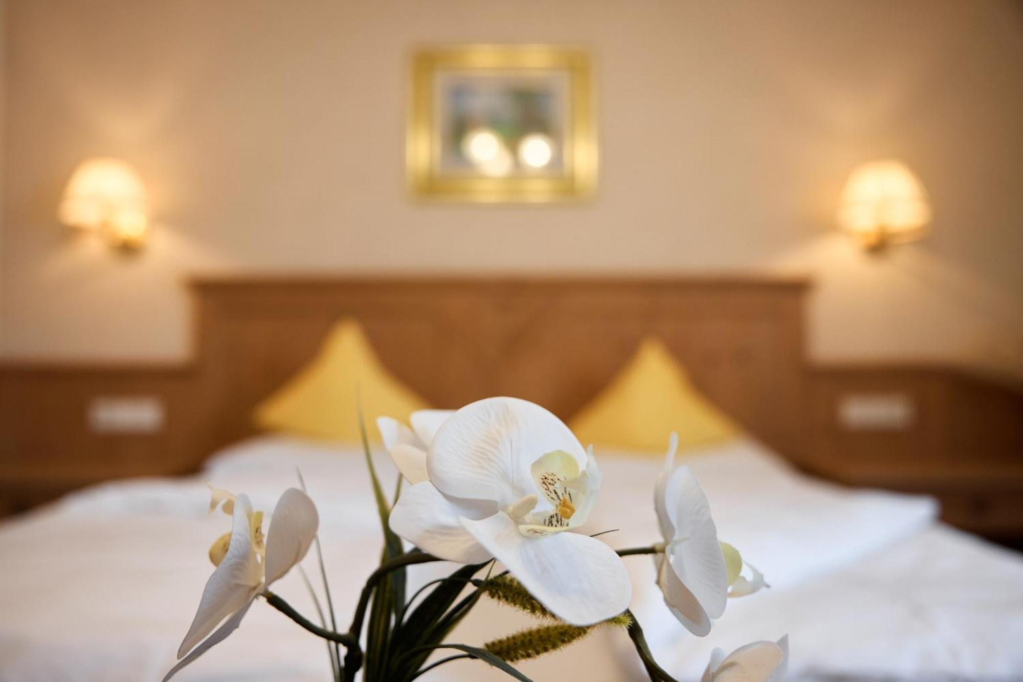 Dolomites Wellness Hotel Savoy لا فيلا المظهر الخارجي الصورة