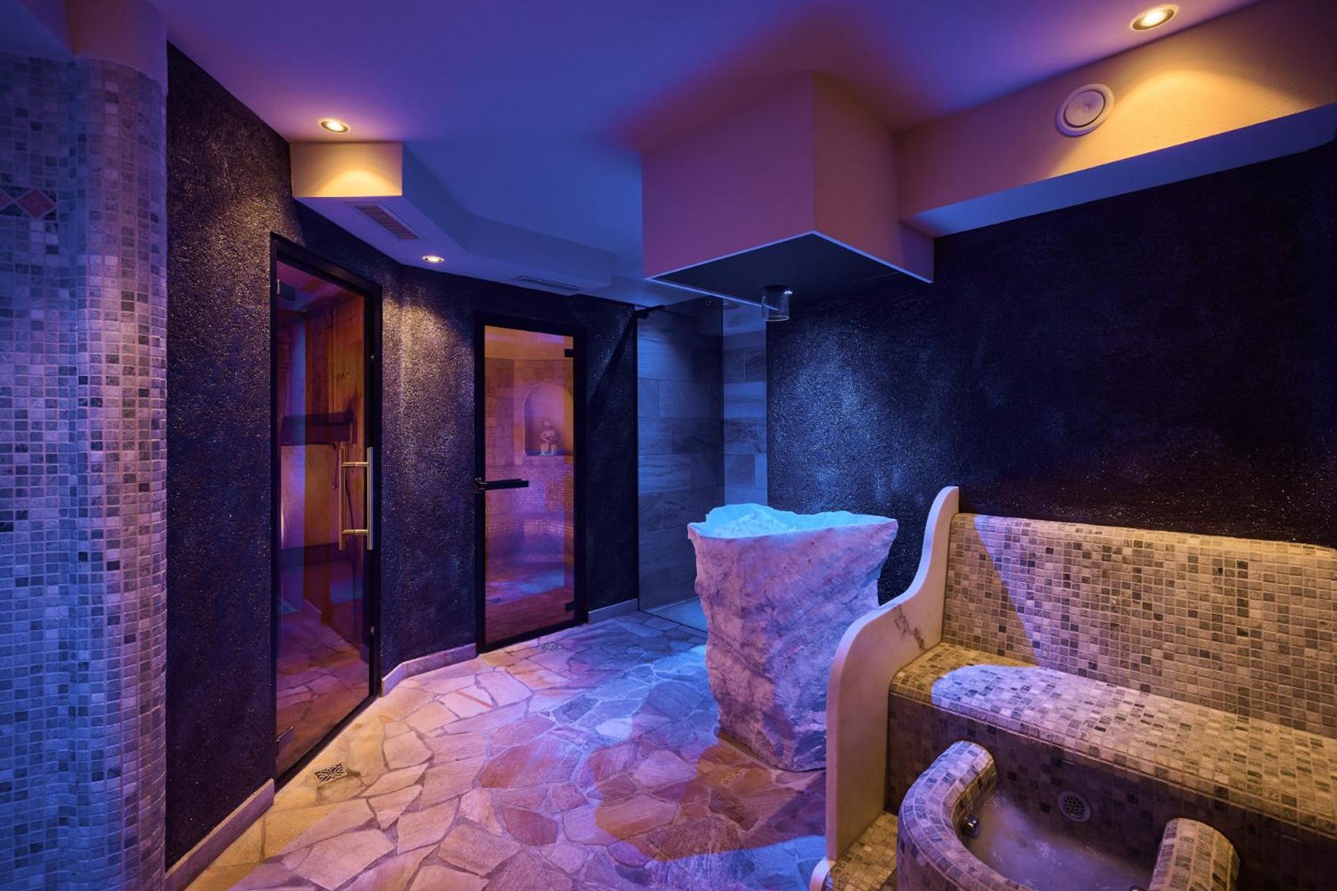 Dolomites Wellness Hotel Savoy لا فيلا المظهر الخارجي الصورة