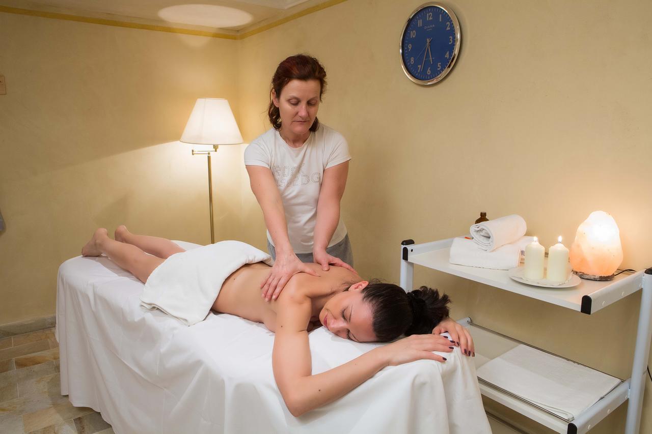 Dolomites Wellness Hotel Savoy لا فيلا المظهر الخارجي الصورة